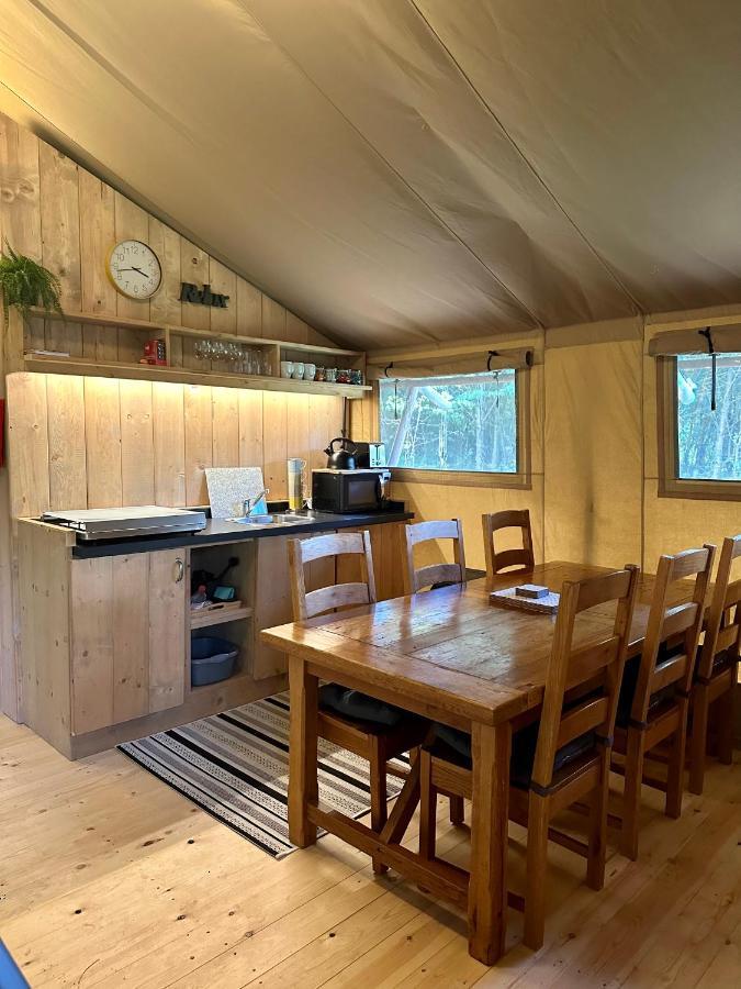 Cherry Tree Safari Lodge Talaton エクステリア 写真